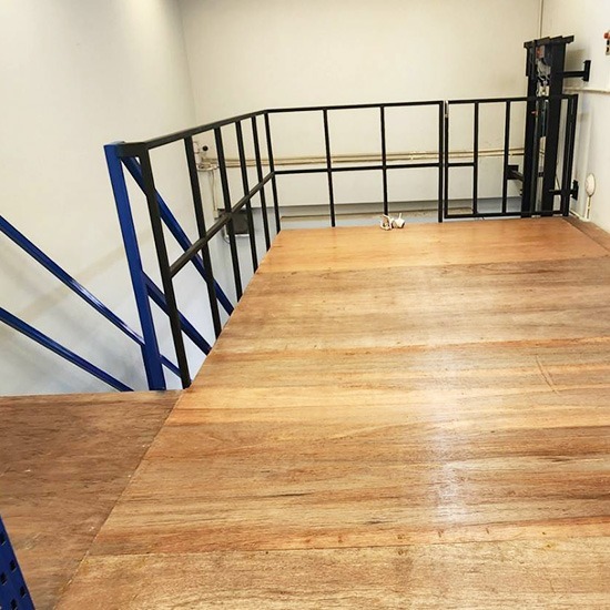 ชั้นลอยสำเร็จรูป Mezzanine Floor ผลิตจากโรงงานไทยพร้อมบริการติดตั้งด่วน - ชั้นลอยน็อคดาวน์ - ยูนิคอร์น พลาสเนอร์ (6395)